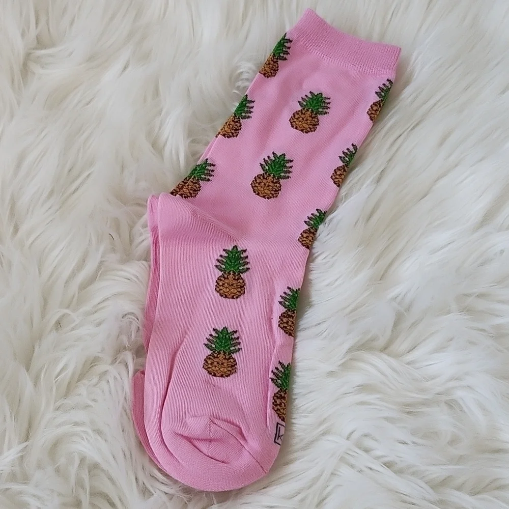 K. Bell 5 pairs of novelty socks-pineapple, flamingo, fish, and palm tree NIP